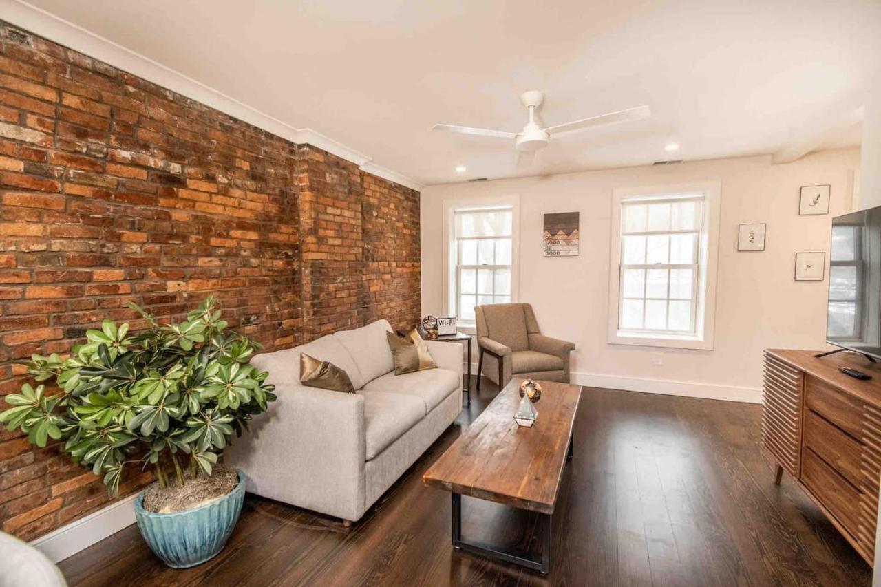 דירות Luxury Design Focused, Detroit Themed Apt Near Downtown In The Art District מראה חיצוני תמונה